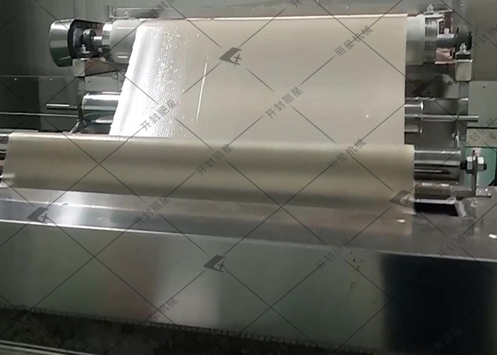 湖北客戶麗星自動粉條設備試機，加工現(xiàn)場細節(jié)滿滿